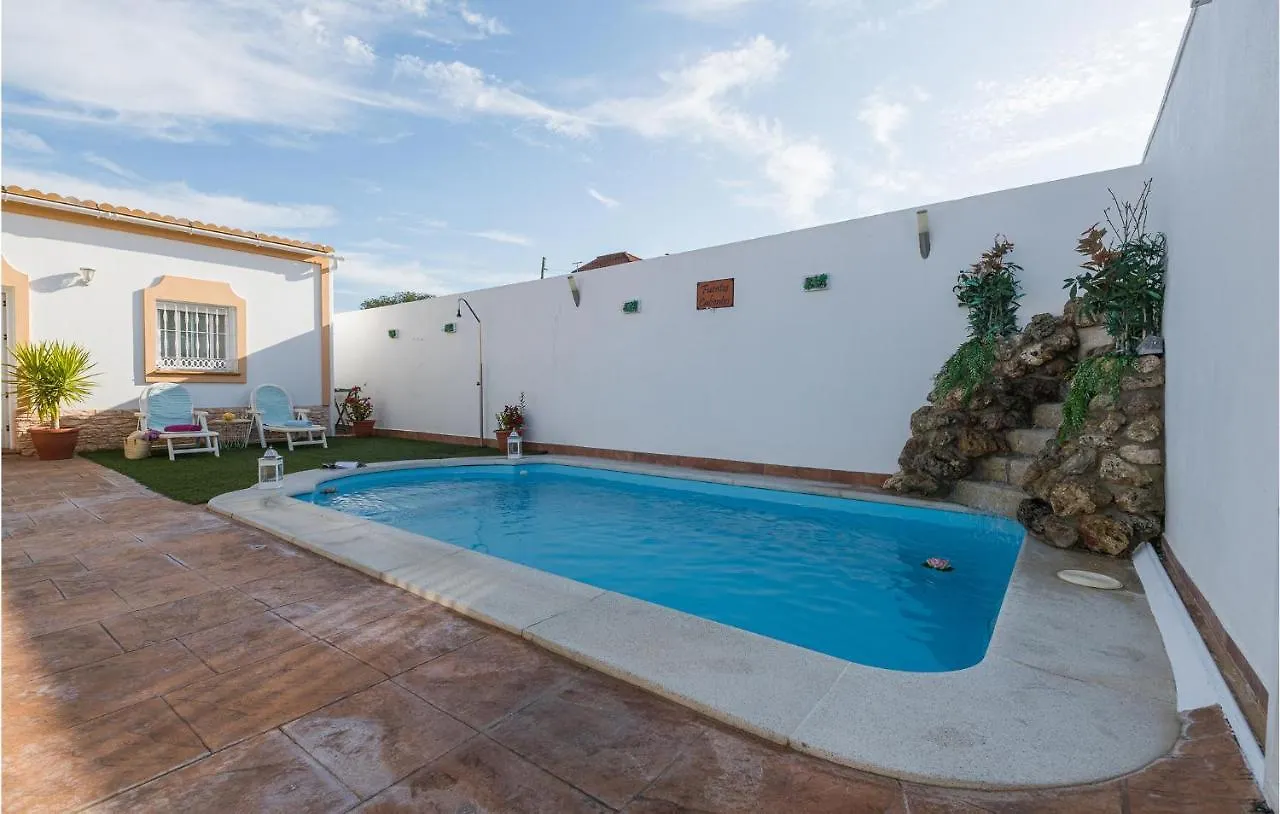 Lovely Home In San Jose Del Valle With Kitchen La Barca de la Florida