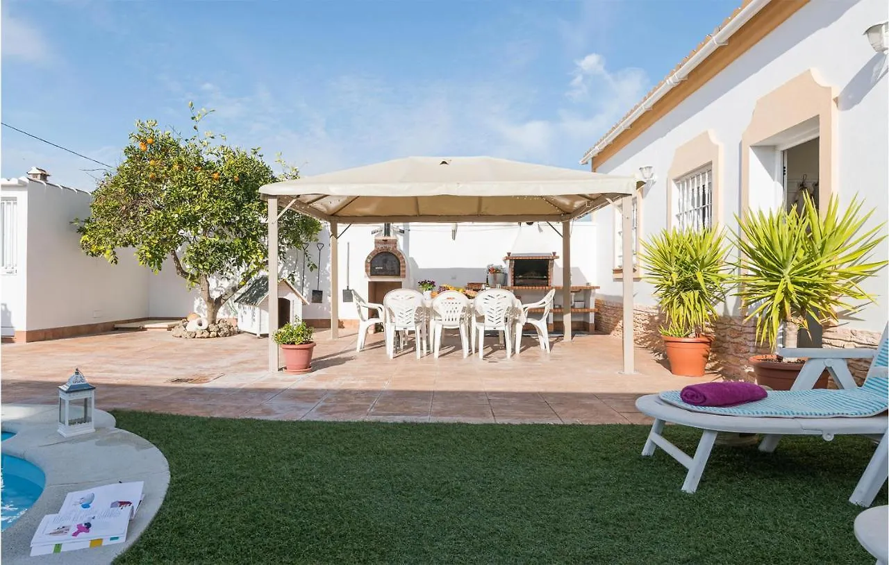 Lovely Home In San Jose Del Valle With Kitchen La Barca de la Florida